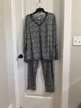 DKNY Black White Sleep Lounge Set Pajamas Size XXL